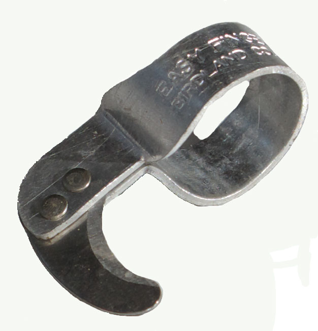 Ringmesser aus Metall 